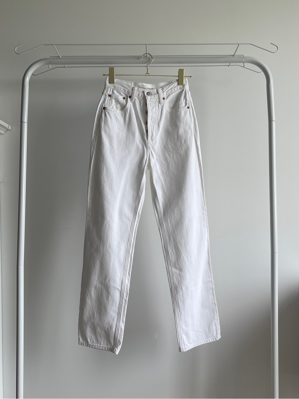 Aritzia Denim Forum White Straight Leg Jeans